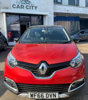 2016 Renault Captur 1.2 Tce Energy Signature Nav Auto Euro 6 (s/s) 5dr in Red — image 6