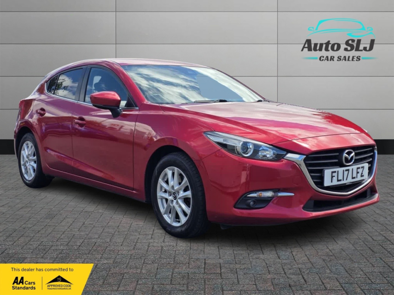 2017 Mazda Mazda3 1.5 Skyactiv-D Se-L Nav in Red — image 1