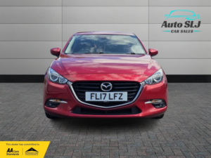2017 Mazda Mazda3 1.5 Skyactiv-D Se-L Nav in Red — image 5