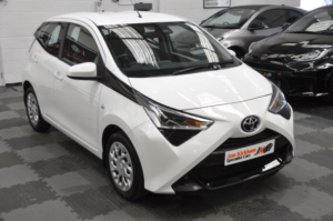 2021 Toyota Aygo 1.0 Vvt-I X-Play Euro 6 (s/s) 5dr in White — image 3