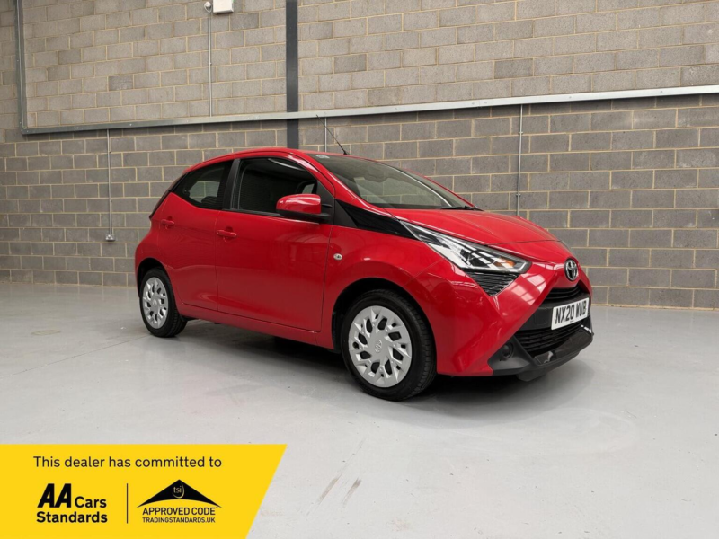 2020 Toyota Aygo 1.0 Vvt-I X-Play Euro 6 5dr in Red — image 1