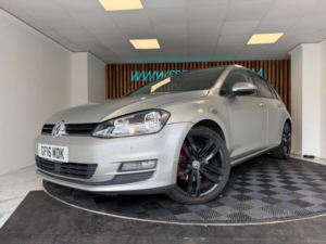 2016 Volkswagen Golf 1.4 Tsi Bluemotion Tech Act Gt Edition DSG Euro 6 (s/s) 5dr in Silver — image 5