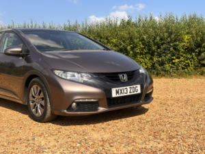 2013 Honda Civic 1.6 I-Dtec Es Euro 5 (s/s) 5dr in Brown — image 2