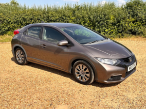 2013 Honda Civic 1.6 I-Dtec Es Euro 5 (s/s) 5dr in Brown — image 5