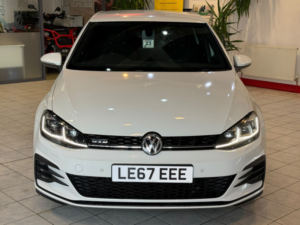 2018 Volkswagen Golf 2.0 Tdi Bluemotion Tech Gtd in White — image 2