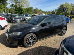 2016 Volkswagen Golf 2.0 Tdi Bluemotion Tech Gtd Hatchback 5dr Diesel Manual Euro 6 (s/s) (184 Ps) in Black — image 3