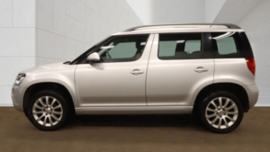 2016 Skoda Yeti 1.2 Tsi Se L in Silver — image 6