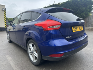 2017 Ford Focus 1.0 T Ecoboost Zetec Edition in Blue — image 6