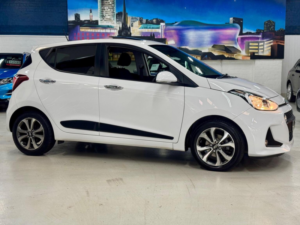 2019 Hyundai I10 1.2 Premium Se Auto Euro 6 5dr in White — image 2