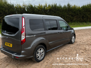 2019 Ford Grand Tourneo Connect 1.5 Ecoblue Titanium in Grey — image 6