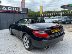 2013 Mercedes-Benz Slk 1.8 Slk200 G-Tronic+ Euro 5 (s/s) 2dr in Black — image 4
