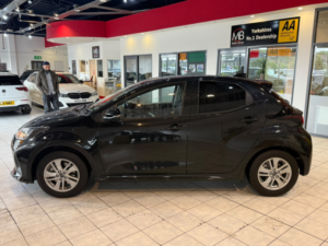 2025 Mazda Mazda2 Hybrid 1.5 H Centre-Line in Black — image 5
