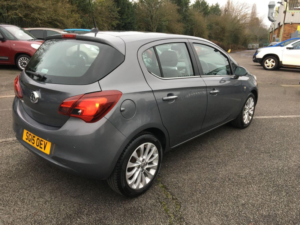 2015 Vauxhall Corsa 1.2i Se Euro 6 5dr in Grey — image 4