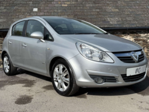 2008 Vauxhall Corsa 1.2 Corsa Design 5dr in Silver — image 3