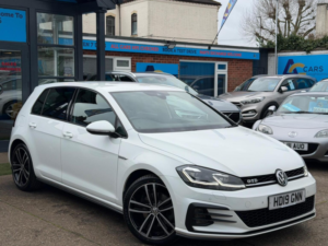 2019 Volkswagen Golf