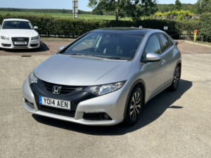 2014 Honda Civic 1.6 I-Dtec Sr in Silver — image 6