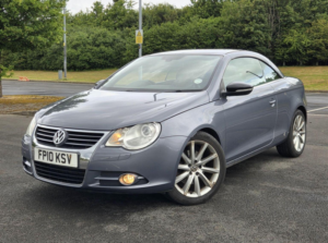 2010 Volkswagen Eos 2.0 Tdi Cr Sport Cabriolet Euro 5 2dr in Grey — image 3