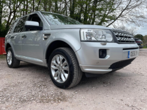 2012 Land Rover Freelander 2 2.2 Sd4 Hse Commandshift 4WD Euro 5 5dr in Silver — image 2