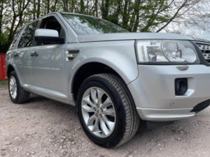 2012 Land Rover Freelander 2 2.2 Sd4 Hse Commandshift 4WD Euro 5 5dr in Silver — image 4