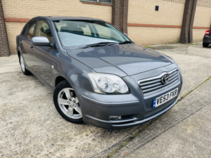 2003 Toyota Avensis