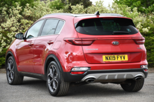 2019 Kia Sportage 1.6 T-Gdi Gt-Line S SUV 5dr Petrol Dct AWD Euro 6 (s/s) (174 Bhp) in Red — image 3