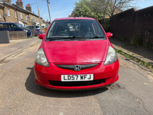 2007 Honda Jazz 1.4 I-Dsi Se Hatchback 5dr Petrol CVT-7 (139 G/km, 82 Bhp) in Red — image 2