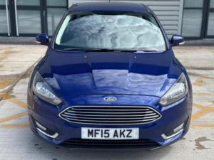 2015 Ford Focus 1.6 Tdci Titanium Euro 5 (s/s) 5dr in Blue — image 5