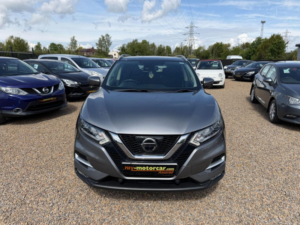 2018 Nissan Qashqai 1.2 Dig-T N-Connecta Euro 6 (s/s) 5dr in Grey — image 5