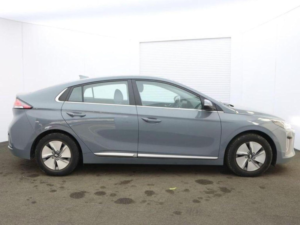 2022 Hyundai Ioniq 1.6 H-Gdi Premium Dct Euro 6 (s/s) 5dr in Grey — image 3