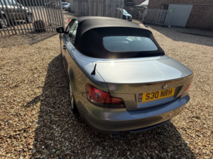 2010 BMW 1 Series 2.0 118d M Sport in Grey — image 4