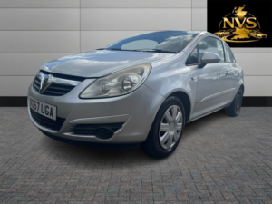 2007 Vauxhall Corsa 1.2 I 16v Club in Silver — image 3