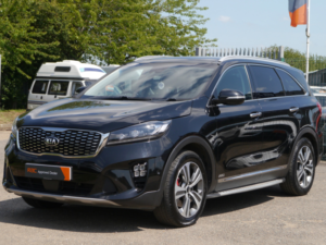 2019 Kia Sorento 2.2 Crdi Gt-Line S SUV 5dr Diesel Auto AWD Euro 6 (s/s) (197 Bhp) in Black — image 3