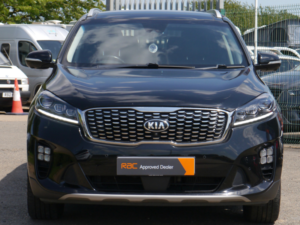 2019 Kia Sorento 2.2 Crdi Gt-Line S SUV 5dr Diesel Auto AWD Euro 6 (s/s) (197 Bhp) in Black — image 5