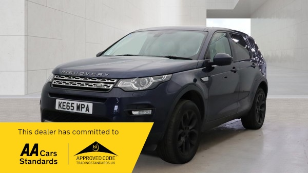 2015 Land Rover Discovery Sport Td4 Hse in Blue — image 1