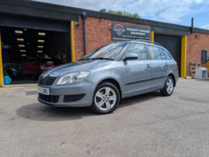 2013 Skoda Fabia 1.2 Tsi Se in Grey — image 3