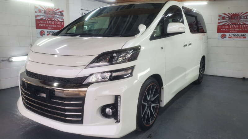2014 Toyota Vellfire Gs Only 45k Miles 7 Seater 2.4 Auto in White — image 1
