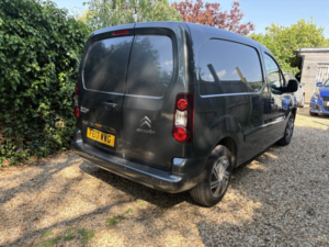 2017 Citroen Berlingo 1.6 Bluehdi 625 Enterprise in Grey — image 6