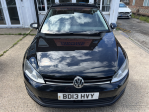 2013 Volkswagen Golf 1.4 Tsi Bluemotion Tech Se in Black — image 3