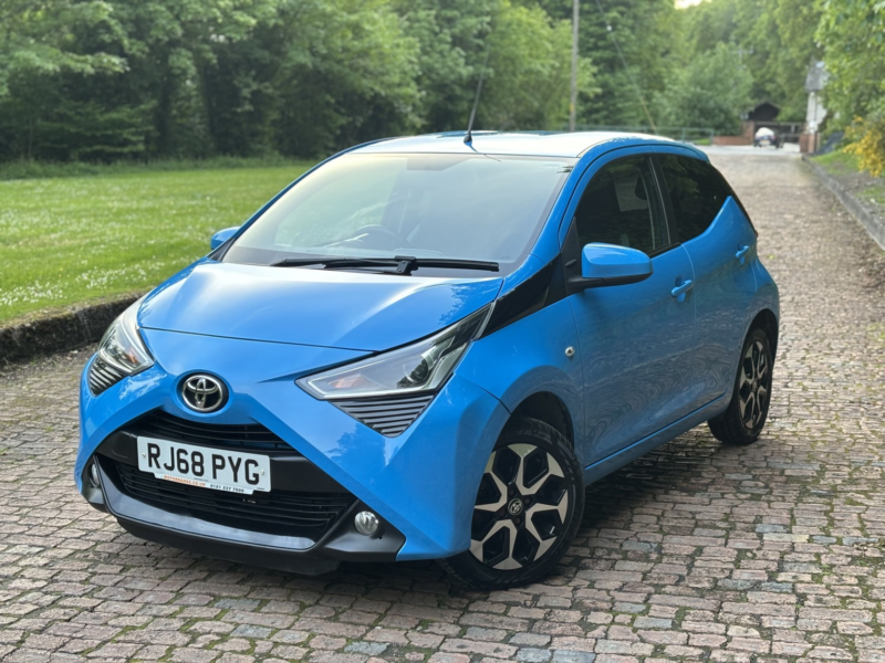2019 Toyota Aygo 1.0 Vvt-I X-Plore in Blue — image 1