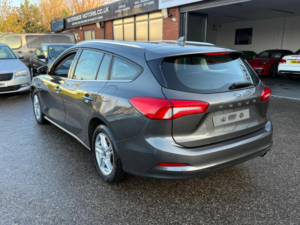 2019 Ford Focus 1.5 Ecoblue Zetec Euro 6 (s/s) 5dr in Grey — image 3
