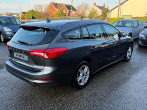 2019 Ford Focus 1.5 Ecoblue Zetec Euro 6 (s/s) 5dr in Grey — image 4