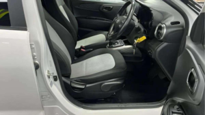 2021 Hyundai I10 1.0 Premium Auto Euro 6 (s/s) 5dr in White — image 4