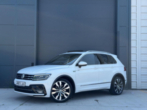 2018 Volkswagen Tiguan 2.0 Tsi R-Line DSG 4motion Euro 6 (s/s) 5dr in White — image 3