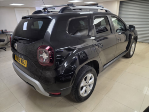 2019 Dacia Duster 1.3 Tce Comfort SUV 5dr Petrol Manual Euro 6 (s/s) (130 Ps) in Multicolour — image 3