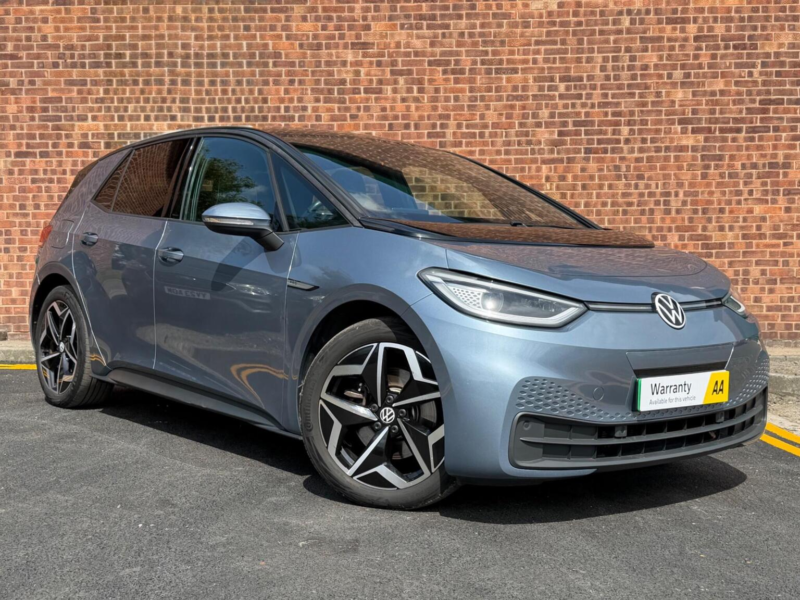 2020 Volkswagen Id.3 Pro Performance 58kwh Business Auto 5dr in Grey — image 1