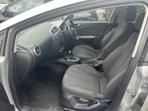 2012 SEAT Leon 1.6 Tdi Cr Se Copa in Silver — image 4