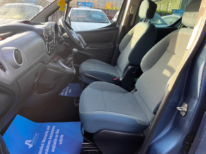 2017 Citroen Berlingo 1.6 Bluehdi Feel Multispace MPV Euro 6 5dr in Blue — image 2