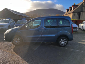 2017 Citroen Berlingo 1.6 Bluehdi Feel Multispace MPV Euro 6 5dr in Blue — image 3