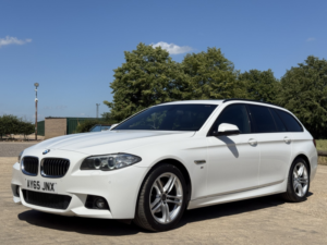 2015 BMW 5 Series 2.0 520d M Sport Touring in White — image 6