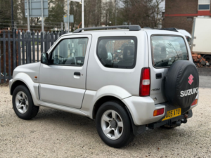 2005 Suzuki Jimny 1.3 Jlx SUV 3dr Petrol Manual (174 G/km, 83 Bhp) in Silver — image 5